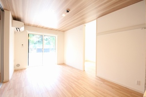 シャーメゾン港南台 105号-3