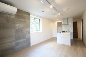 タカミ・エム 201号-4