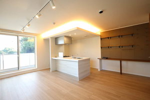 タカミ・エム 203号-4