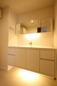 タカミ・エム 203号-7