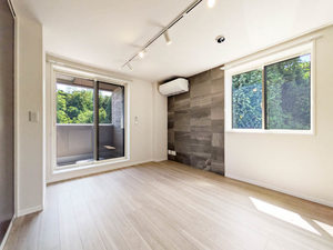 タカミ・エム 301号-4