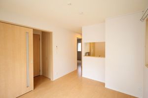 サーラ百合 102号-4