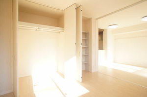 ヒルズ フェミナ 102号-5