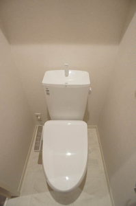 クレセール・リョーナ 202号-11