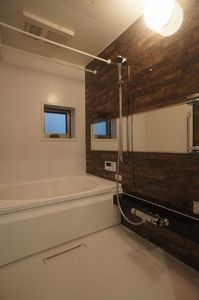 ＥＭＹ・コスモ 203号-9