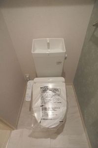 ＥＭＹ・コスモ 203号-10