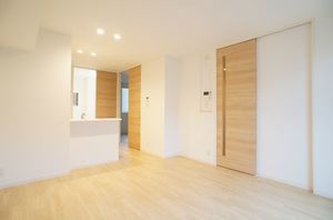 プレミアス 102号-3