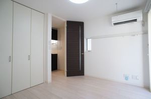 リビンフラット 102号-4