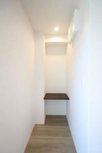 トロワベルテュ 102号-4