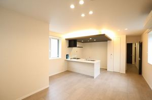 エスポアコリーヌ 102号-3