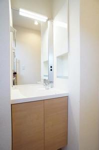 スリーズコート 101号-8