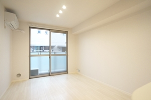 シャ－メゾンひまわり 102号-4