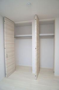 ラピス　イースト 201号-7