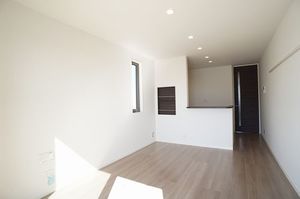 リラフォートひがし 201号-3