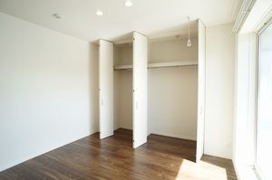 セント　ホルン 302号-3