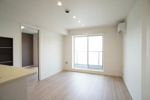 グラヴィタス 302号-2