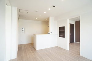 グラヴィタス 302号-3