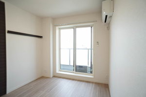 グラヴィタス 302号-6