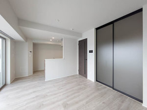 リブス本厚木 701号-2