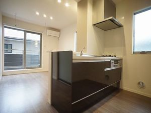 ファーストレジデンス 205号-3