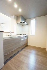 ヴァイセン　レッセル 301号-2