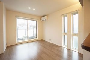 ヴァイセン　レッセル 301号-4