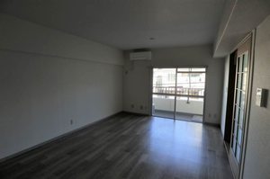 幸久ビル 203号-3