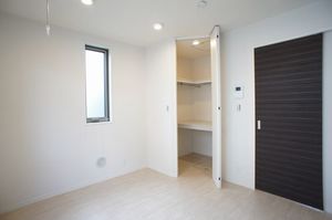 ソレイユ湘南 202号-2