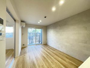 メゾンマーレ由比ヶ浜 103号-2