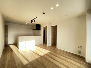 ヴィタ　レンタ 302号-4