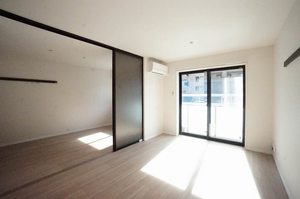 KAZUN’S WIND OF SEA 参番館 102号-2