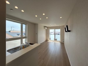 シャーメゾン湘南松が丘　Ⅰ 301号-2