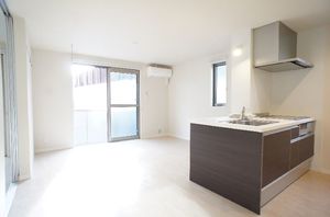 ヴェル　カーサ　弐ノ館 202号-2