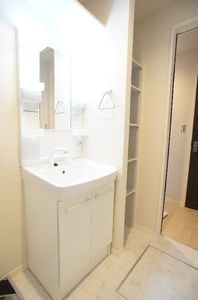 ヴェル　カーサ　弐ノ館 202号-9