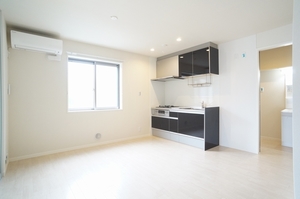 リヴィエール南瀬谷 203号-2