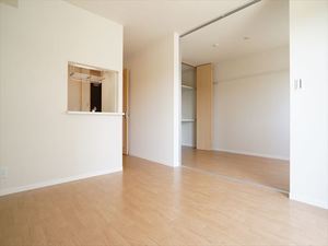 グランエスパシオⅥ 102号-3