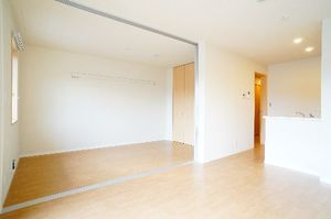 メゾン・ド・ボヌール 102号-2