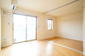 メゾン・ド・ボヌール 102号-3