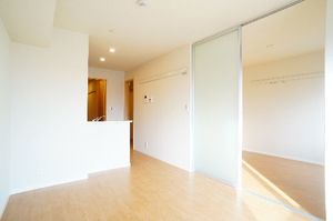 メゾン・ド・ボヌール 205号-2