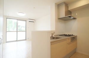 メゾン　ミナミ 102号-2