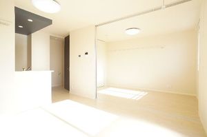 グリーンコモド 202号-2