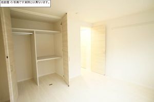 エステート泉 B 102号-7