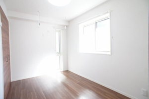 Ｃｅｎｔ　Ｌｉｖｉｅ 102号-7