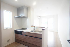 トゥリアノンⅢ 301号-3