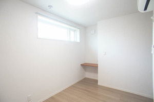 トゥリアノンⅢ 301号-8