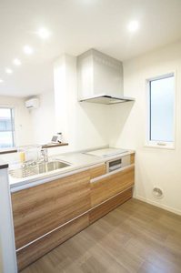 ラフィーネ 103号-5