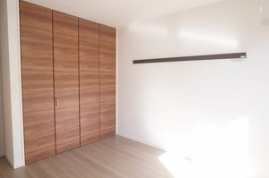 メゾン　ド　ノワール 301号-7