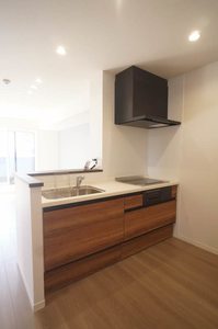 メゾン　ド　ノワール 301号-11