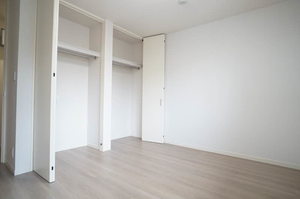 ラ　カーサ　セレーナ 101号-5