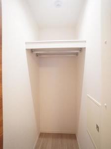 グランドールいずみ野 102号-9